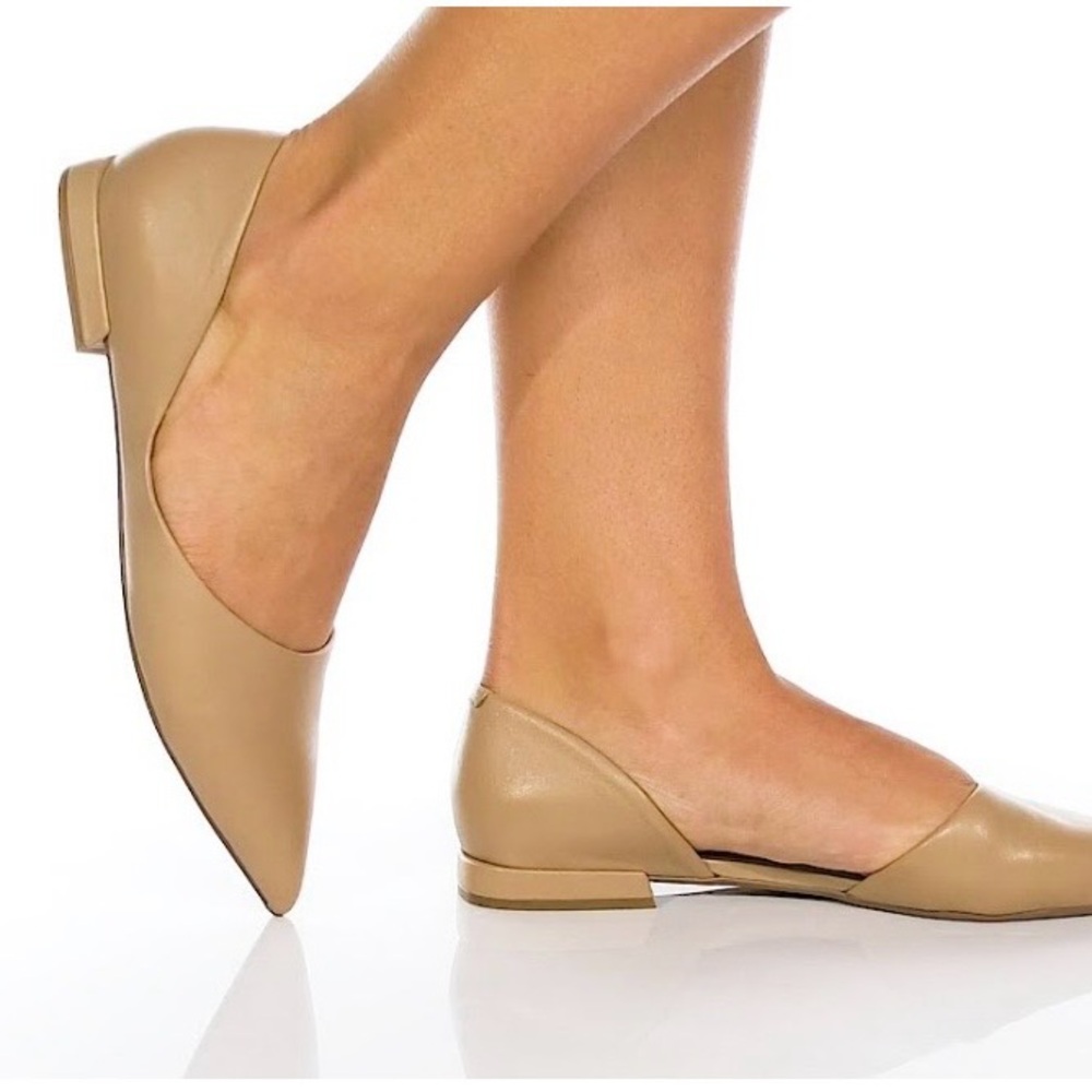Beige Franco Sarto Neiman pointed toe Flats in Women's Size 6M